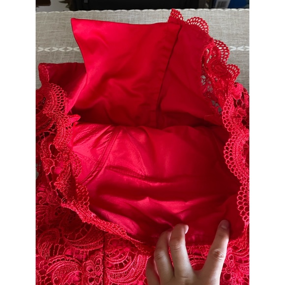 Red medium sleeves lace Cocktail Dress - Picture 8 of 8